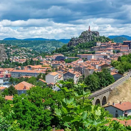 Detente Stade Massot Le Puy-en-Velay Exterior photo